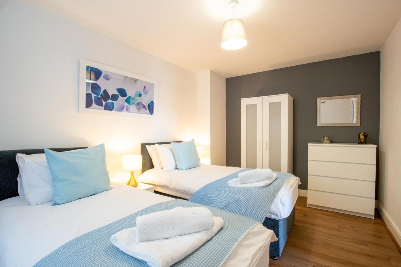 Velvet 1-bedroom apartment, Clockhouse, Hoddesdon Exteriör bild